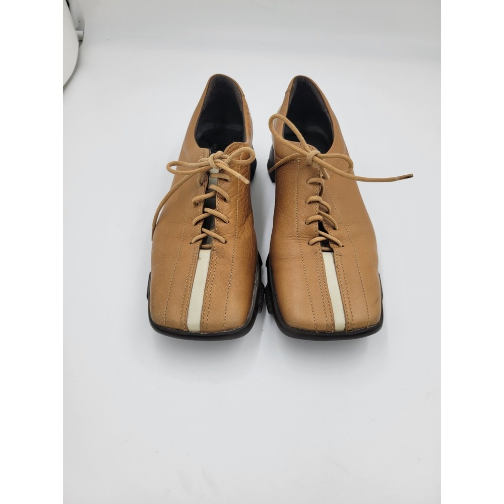 Donald J Pliner Award Flat Oxfords Womens Size 7.5N Tan Beige Leather Shoes